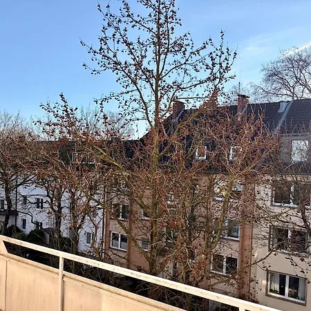 Apartment In The Transport Links